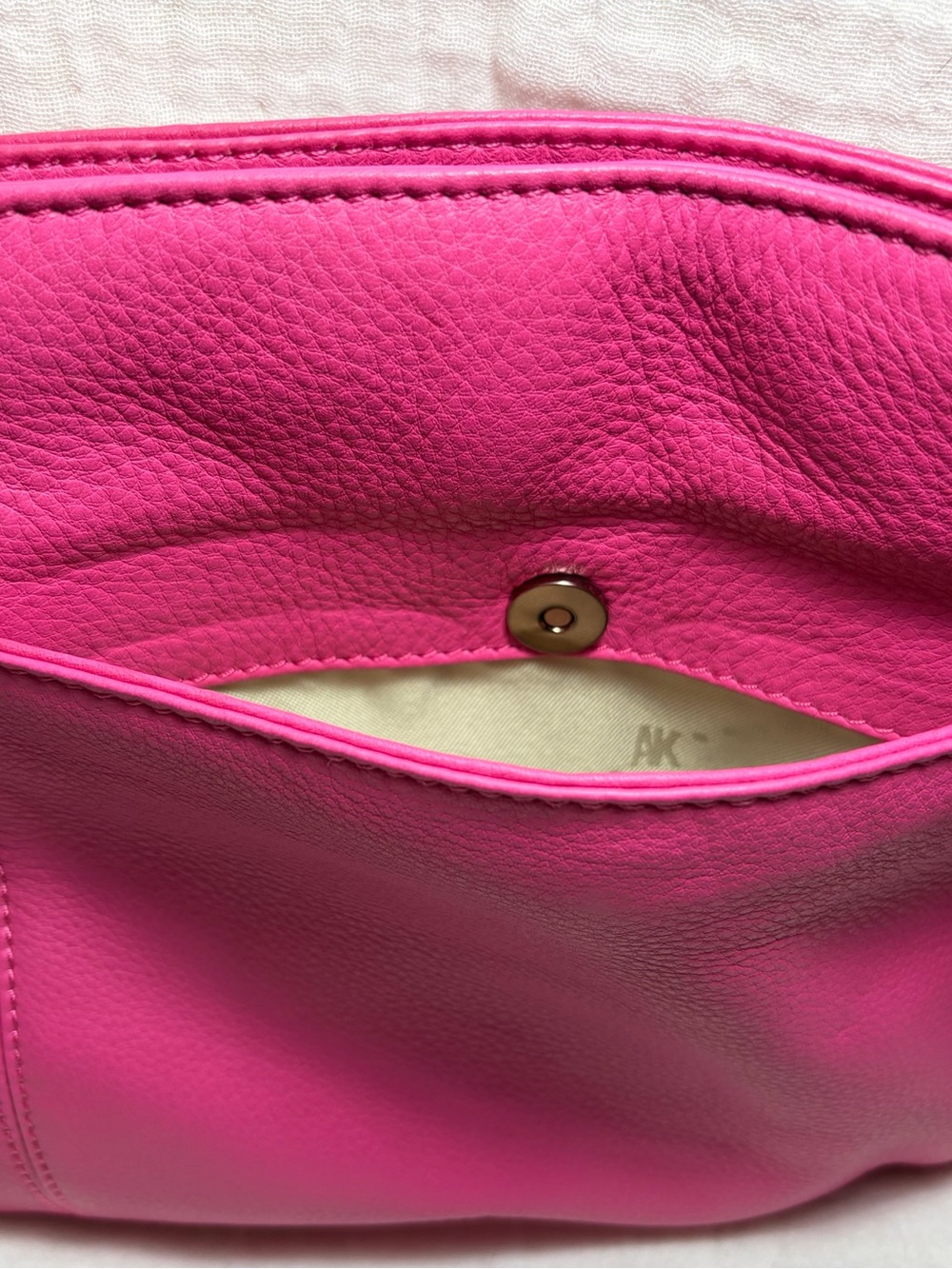 Aimee Kestenberg Hot Pink Leather Crossbody Bag NWT - Picture 8 of 10